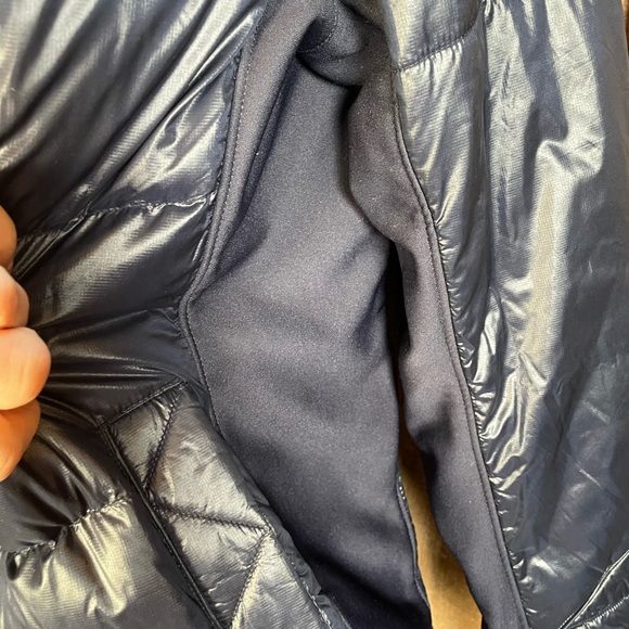 MARMOT Larkspur Dark Blue Down Puffer Jacket - Size Medium - Picture 6 of 14